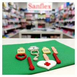 BUTTONS DRESS IT UP 1281 SCRAP SCRAPBOOKING FIRST AID KIT SOUTH 24 PCS