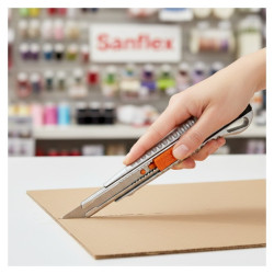 TAGLIA FISKARS 1004618 METAL 9MM