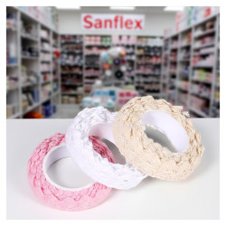 Dentelle aux fuseaux adhésive 15mm