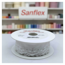 Embroidered strip 29001 3.5 cm 13.80 Meters